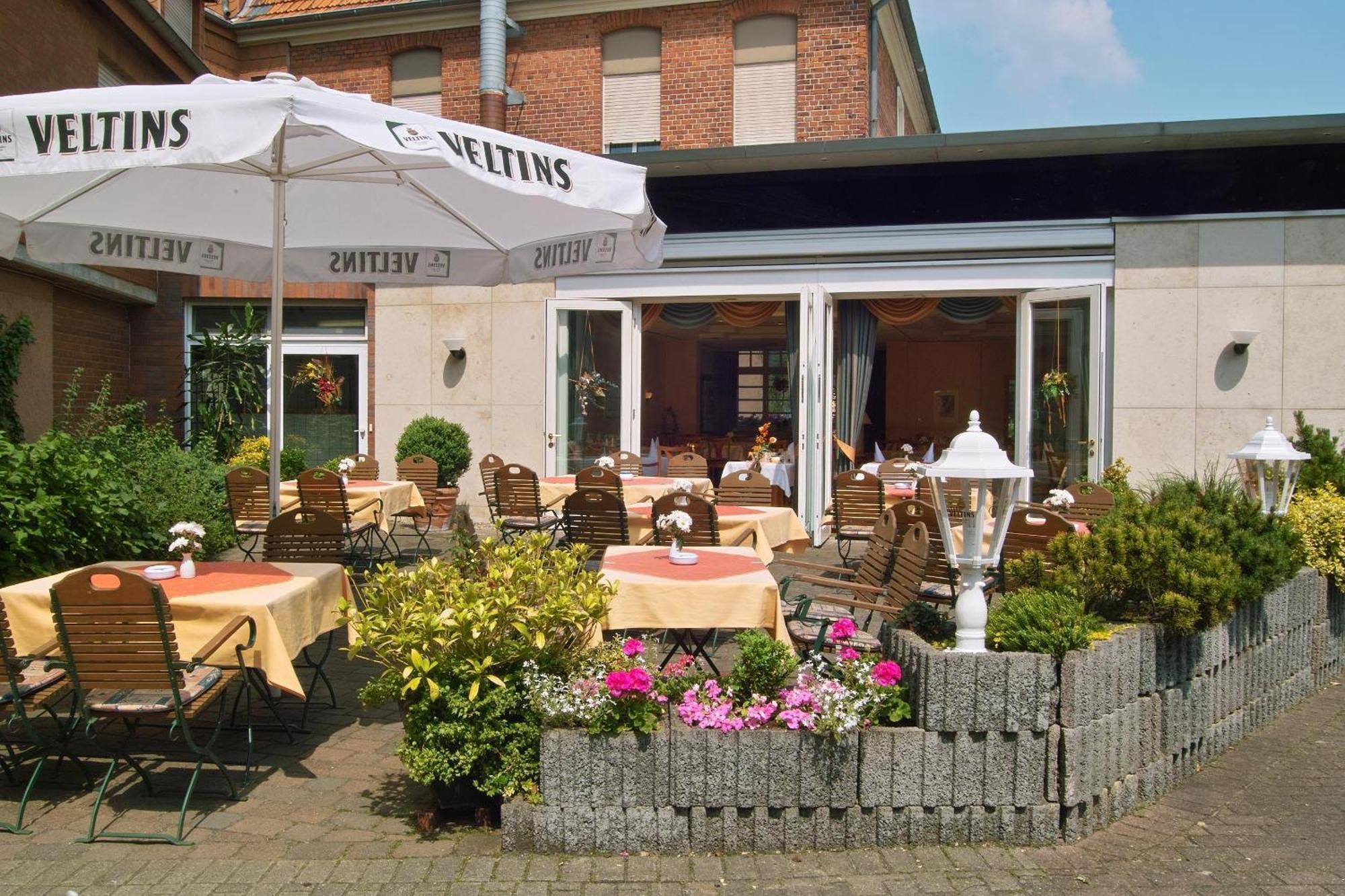 Hotel Restaurant Witte Ahlen Exterior foto